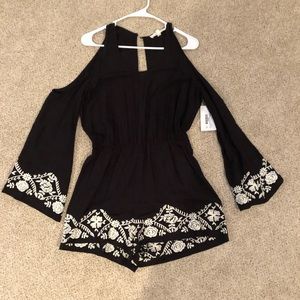 Black cold shoulder romper